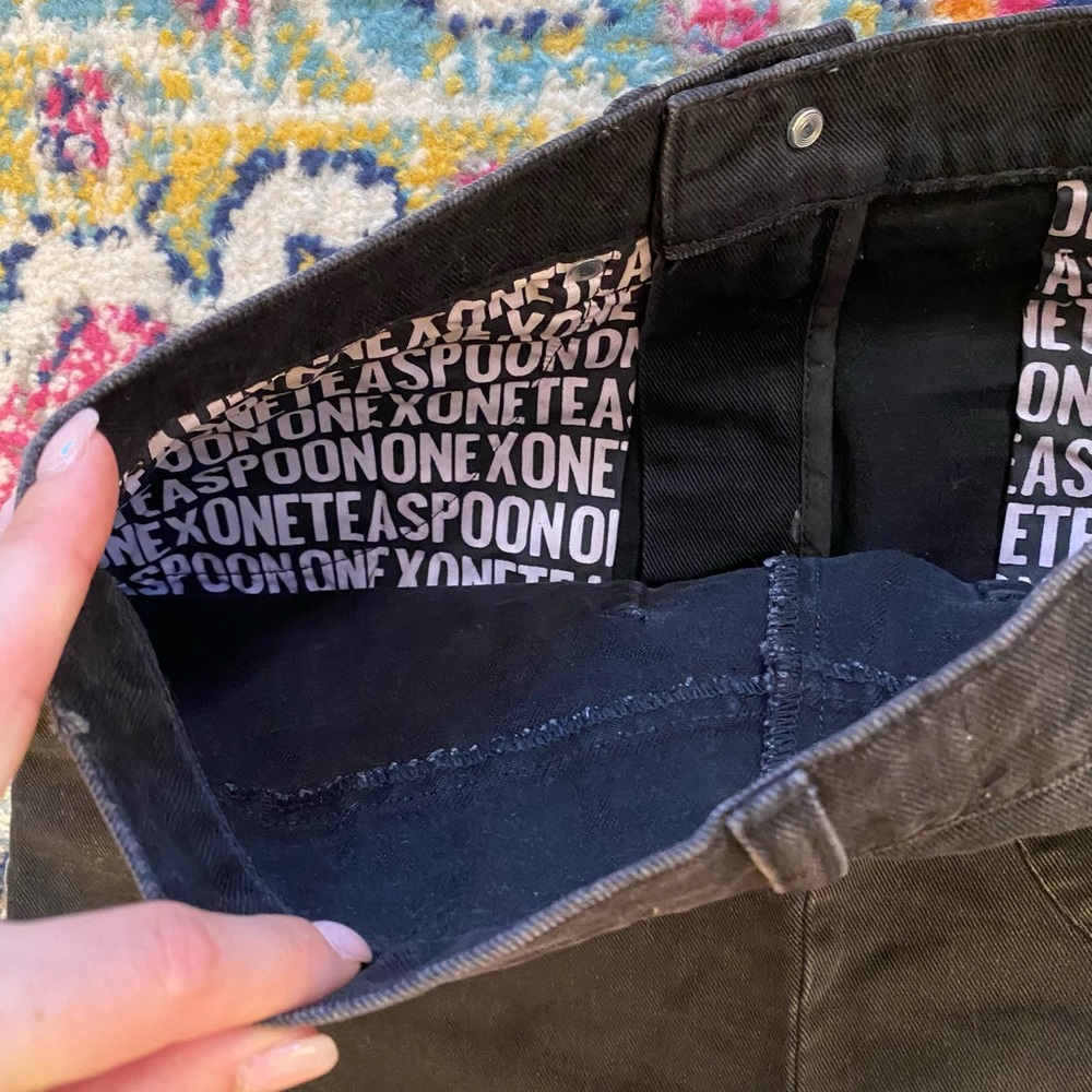One Teaspoon Distressed Denim Vanguard Skirt - Picture 6 of 6